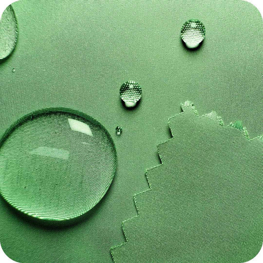 Exploring Waterproof Apparel: From Fabric Technology to Fashion Trends